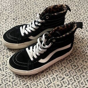women’s 7 MTE vans sk8 high tops
